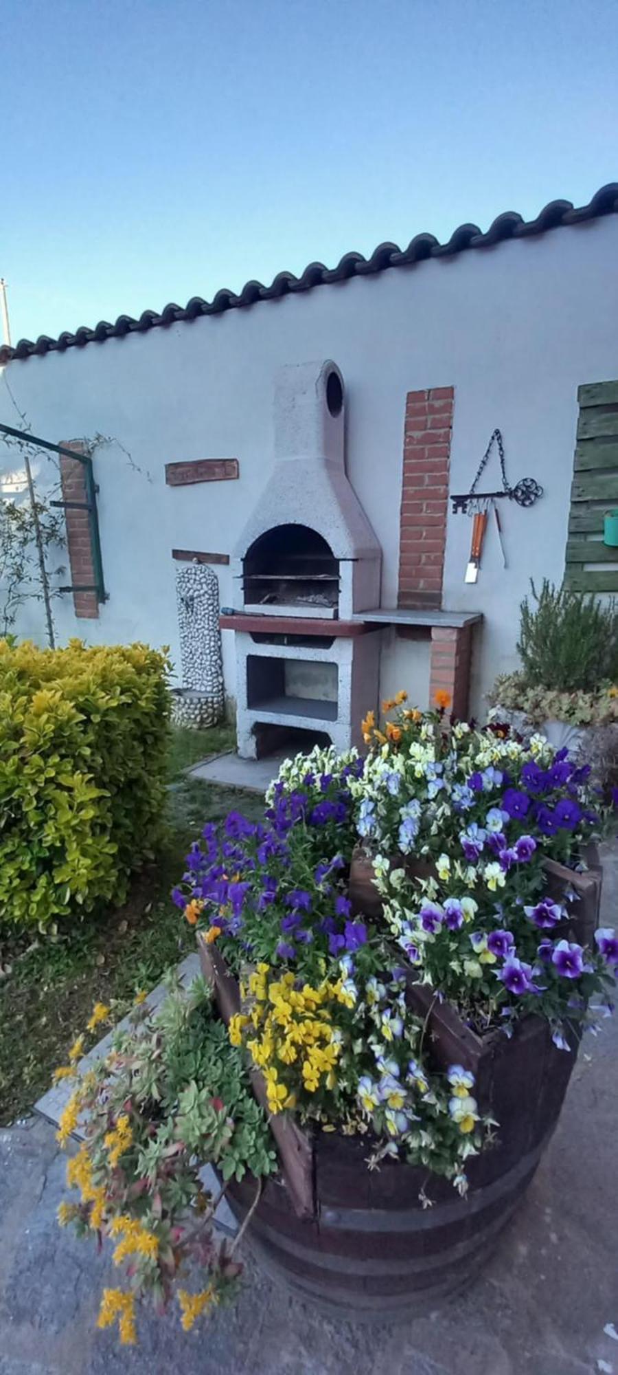 Casa Appartamento Vacanze La Fermata Delle Rondini Castello di Annone Екстериор снимка