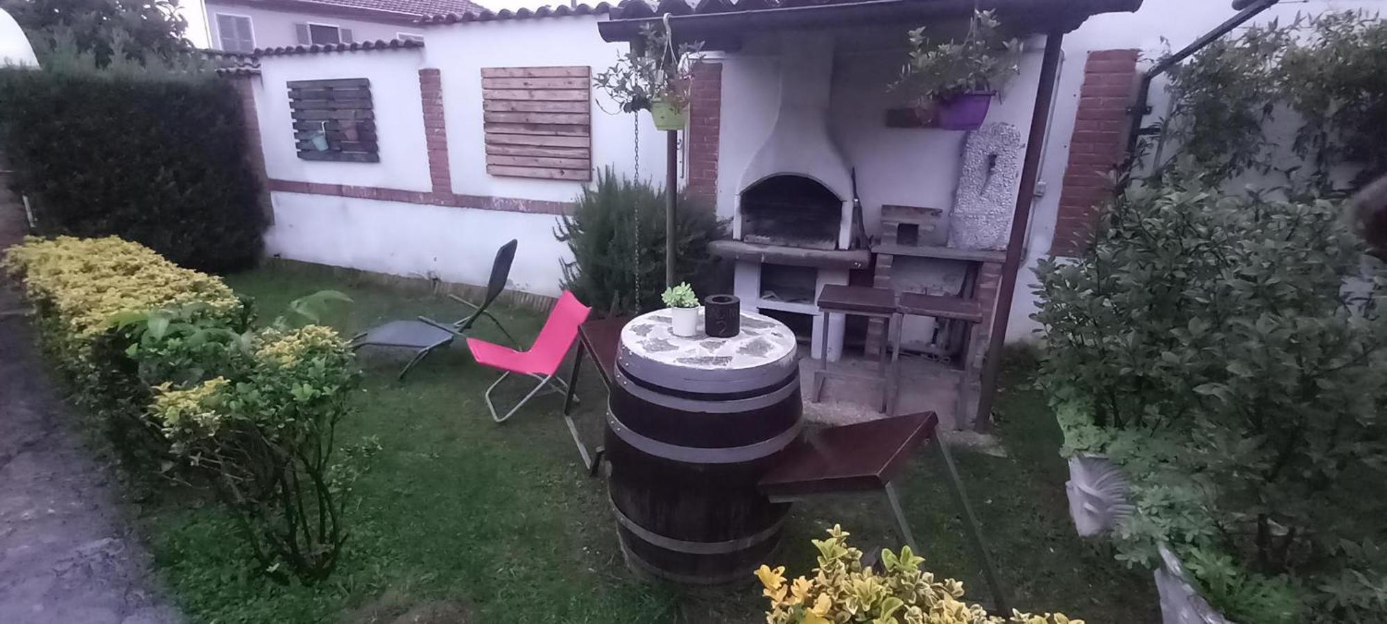 Casa Appartamento Vacanze La Fermata Delle Rondini Castello di Annone Екстериор снимка